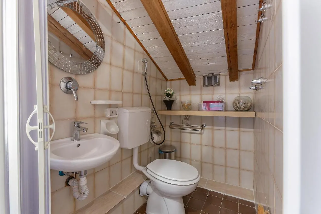 Апартаменты Aposa Little House Болонья 0*,